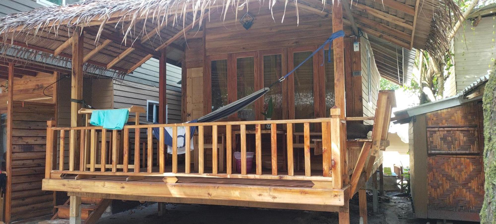 Lazy Hut Hotel Koh Phayam Buitenkant foto